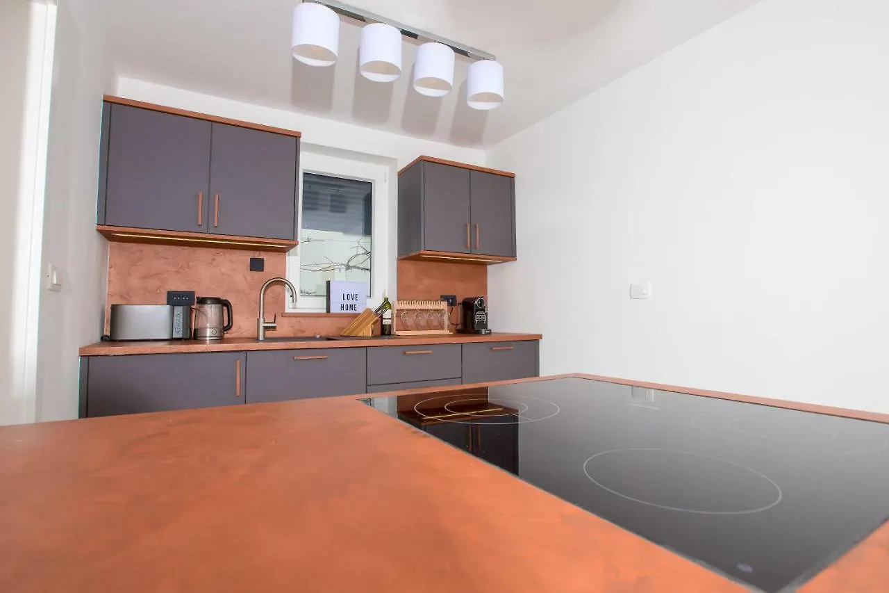 Apartmán Sunsetloft Vir 0*,  Chorvatsko